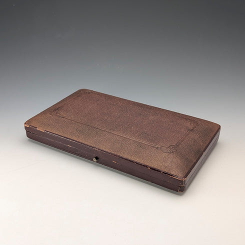 Late 19th Century British Antique Mother-of-Pearl Handle Silver Plated Dessert Serving Set in a Case